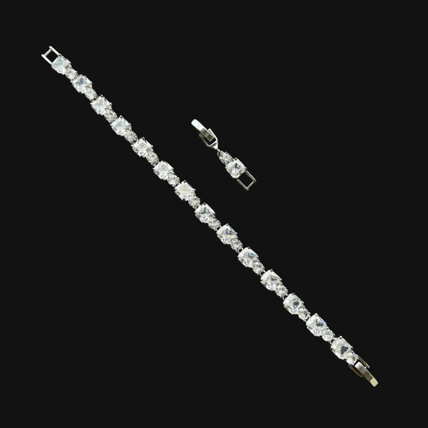 Dual Cut Bracelet